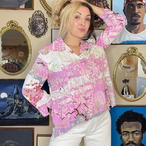pink cherry blossom print blouse w/ loose bell sleeve